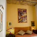 B&B Laurus Colosseo